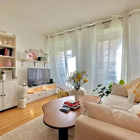 Cosy T2 Proche De Paris Apartment *